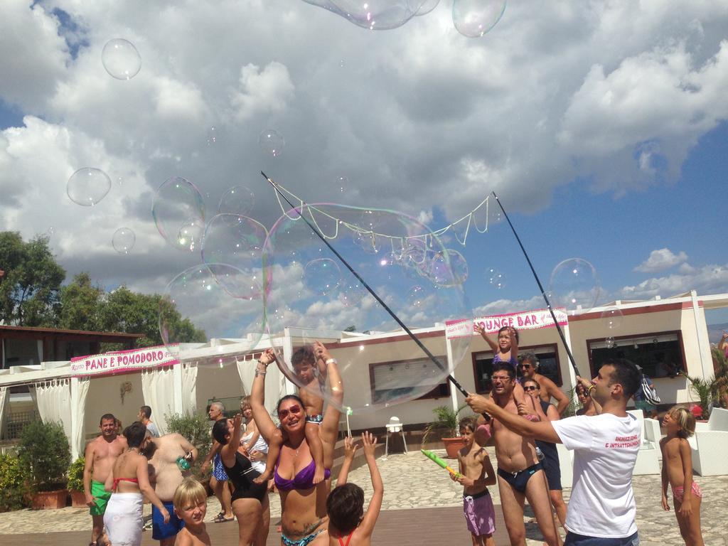 Beach Club Ippocampo ภายนอก รูปภาพ